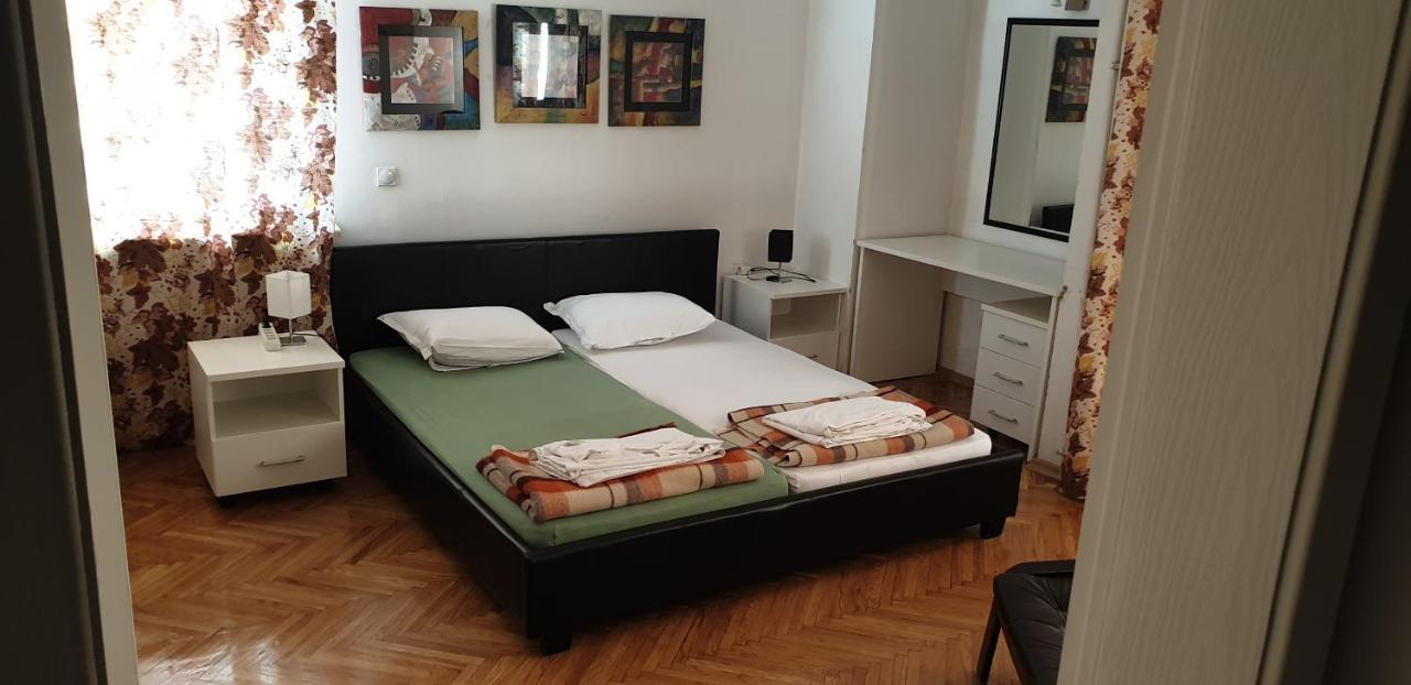 Risto Apartment Skopje Extérieur photo